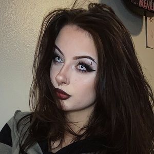 Meet your Posher, Bri